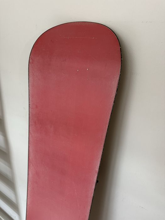 Prancha snowboard com fixações D&S