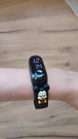 Zegarek opaska z myszką Mickey