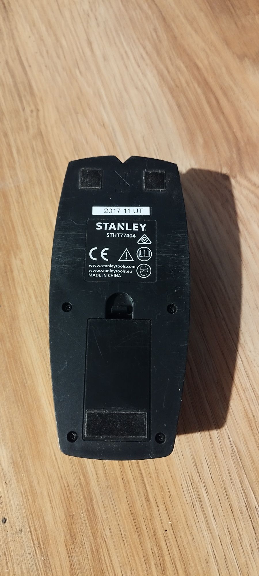 Detector de estruturas STANLEY