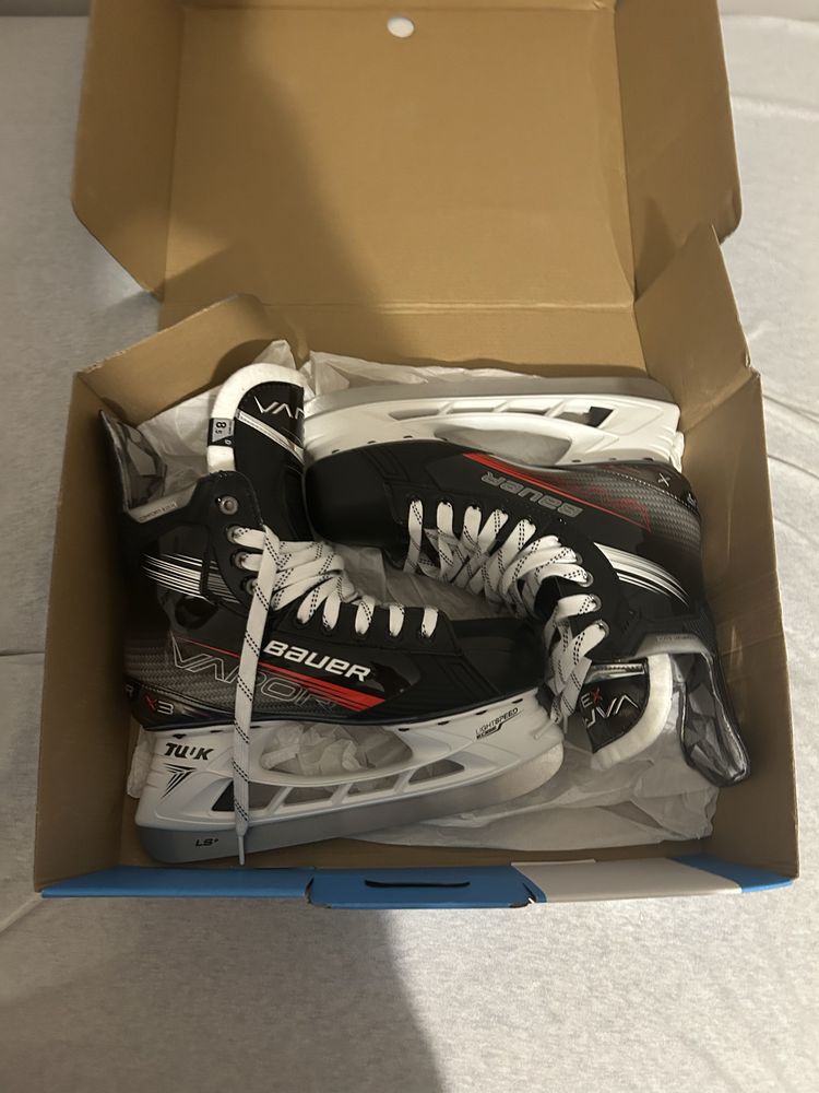 Łyżwy hokejowe Bauer Vapor X3sr s.8,5 D NOWE