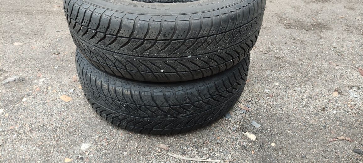 Opony zimowe z 2013r 5mm  205/60/16 Goodyear 2N