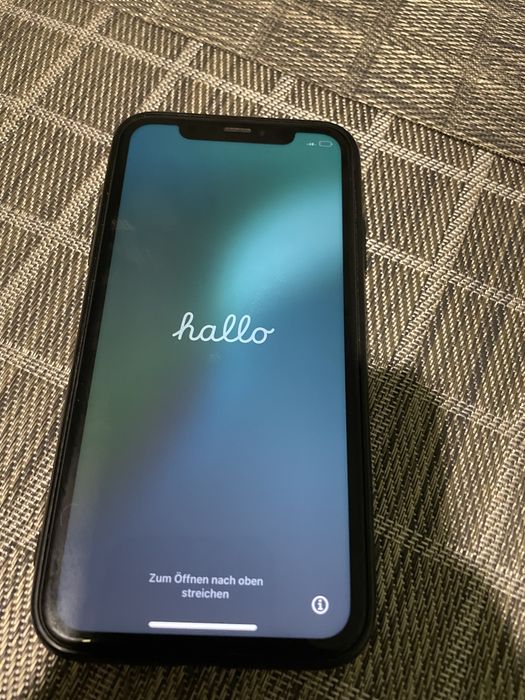 Продам Iphone XR 128gb