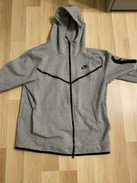 Nike tech fleece