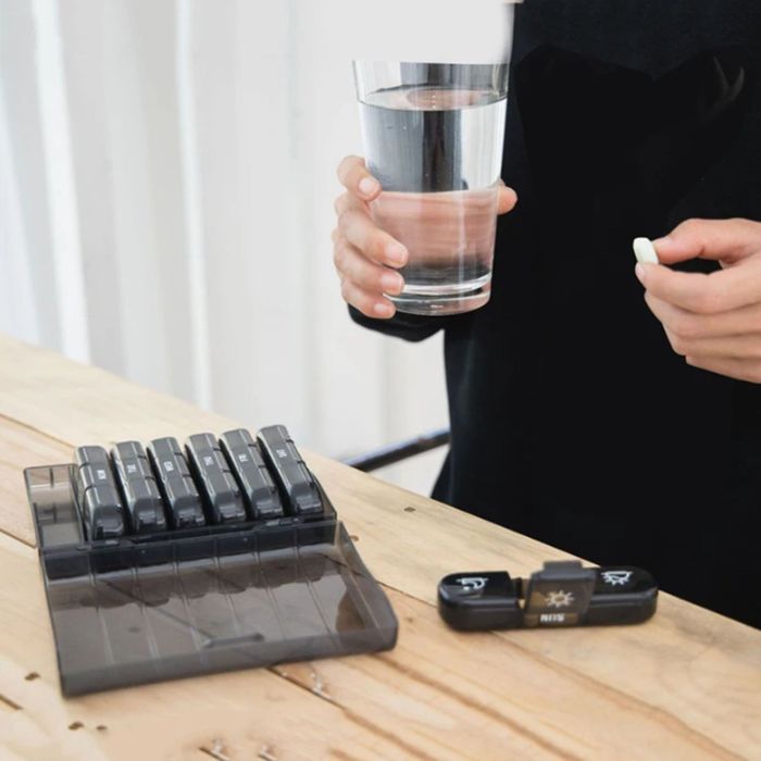 ORGANIZER NA LEKI  Dni Tygodnia Pory Dnia Szufladki Angielski