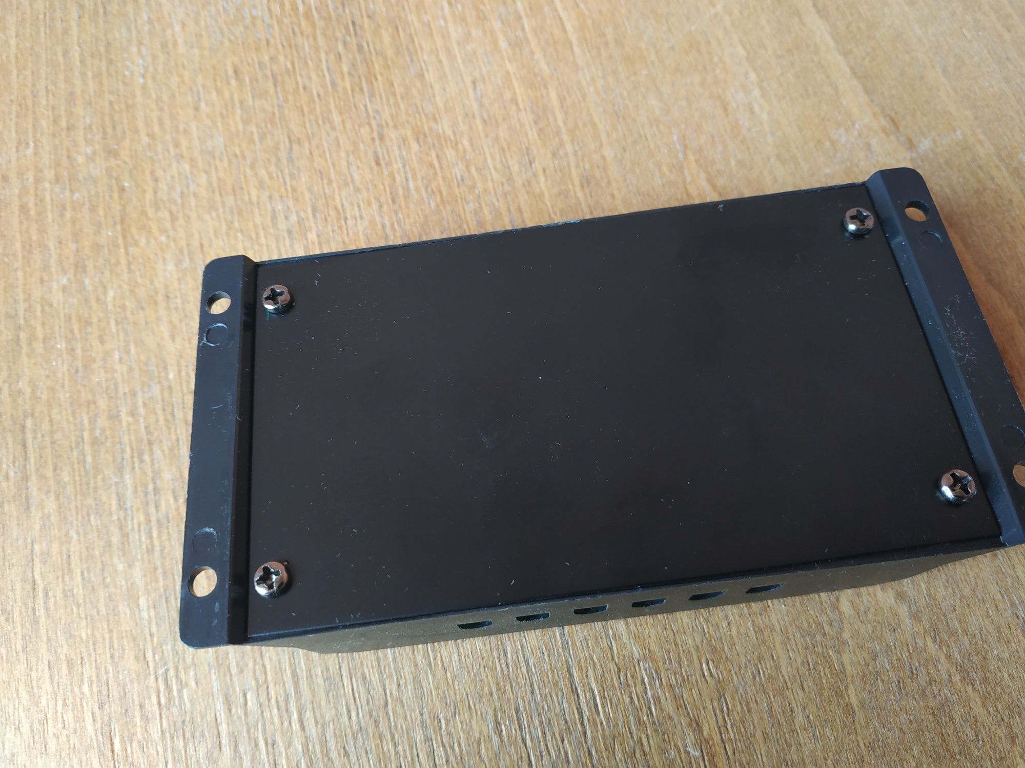 Контролер заряду Solar Charge Controller