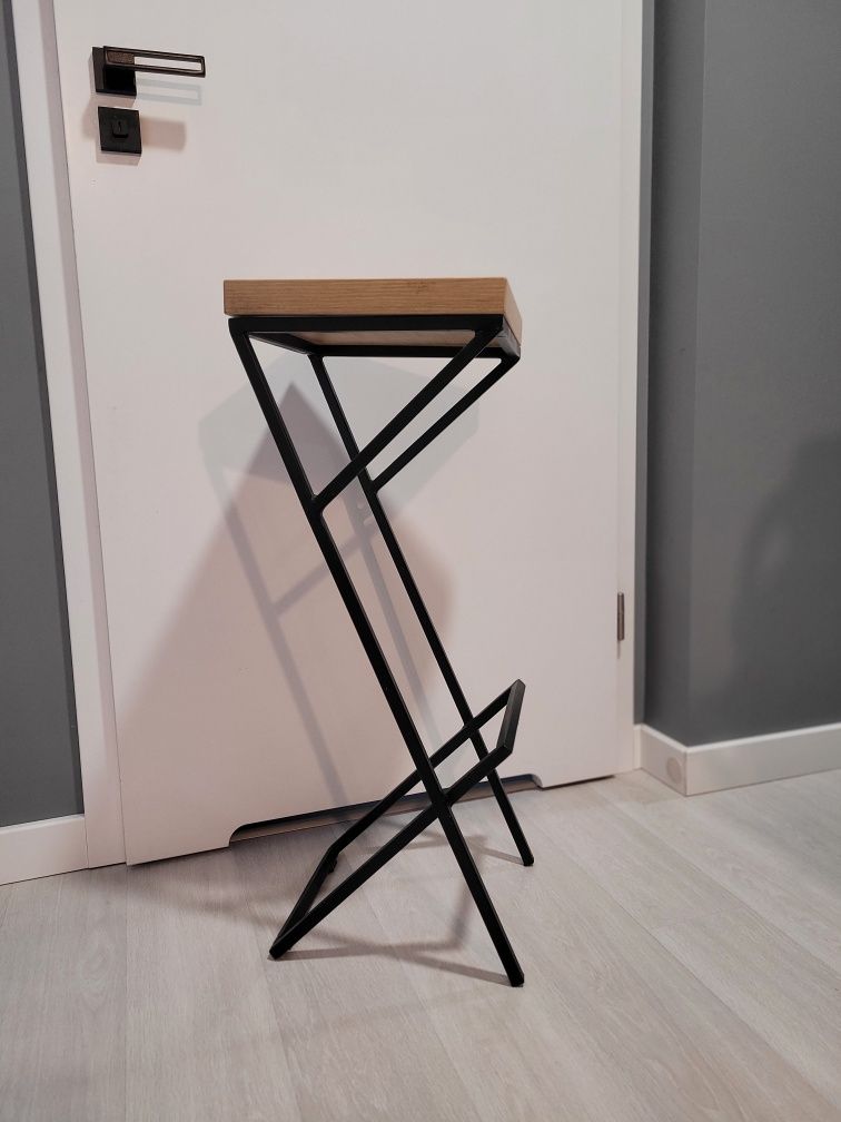 Hoker stołek barowy krzesło taboret industrialny loft drewno