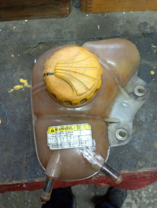 Розширювальний бачок для системи охолодження двигуна део сенс Б/У.