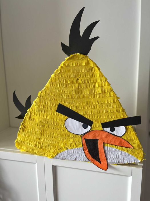 Piniata urodzinowa - Żółty Angry Bird