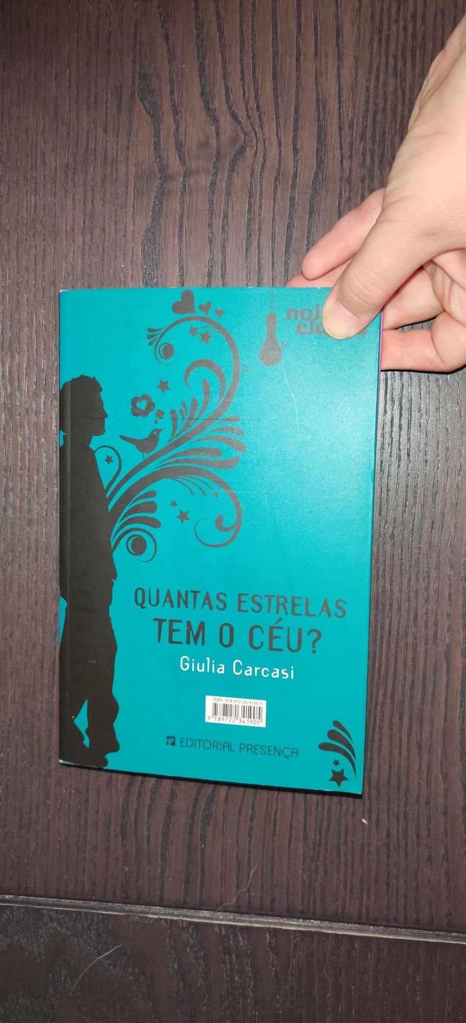 Livro Quantas Estrelas tem o Céu, de Giulia Carcasi