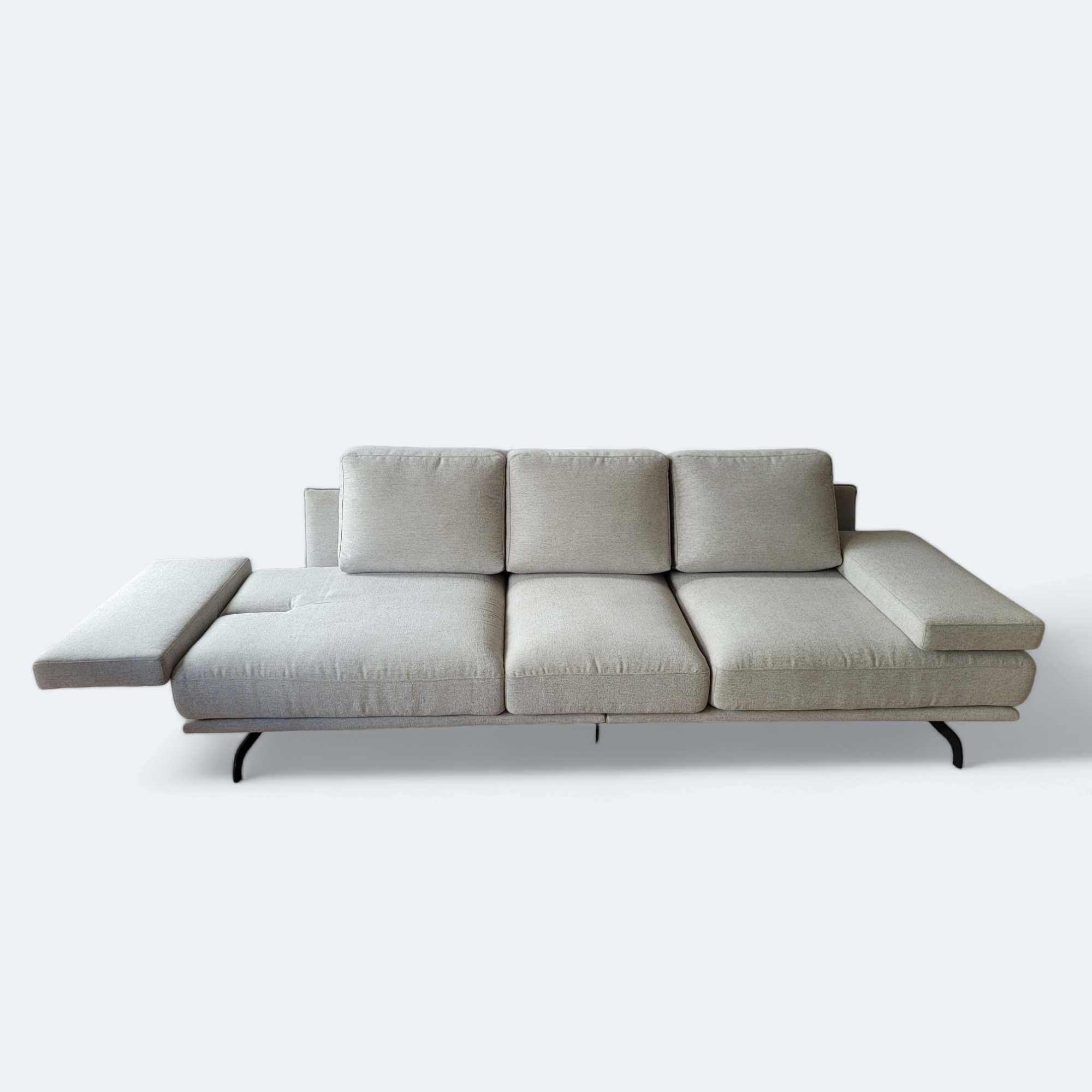 Kremowa sofa - OUTLET