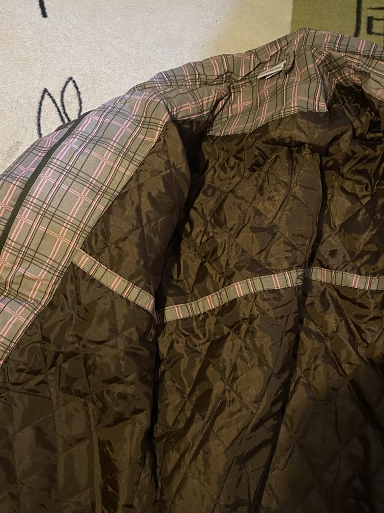 Продам курточку на підлітка Umbro