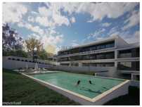 Apartamentos T3  NOVOS  em Condomínio Fechado com Piscinas - S. Cosme