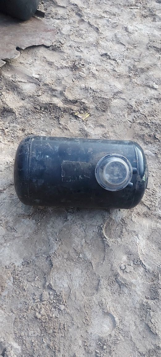ГБО євро4,євро2 балон під запаску таблетка цилиндрический балон