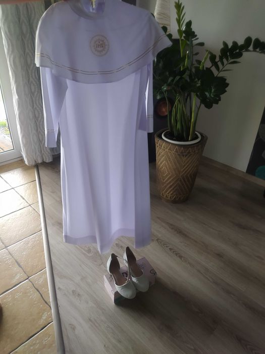 Alba komunijna dla dziewczynki