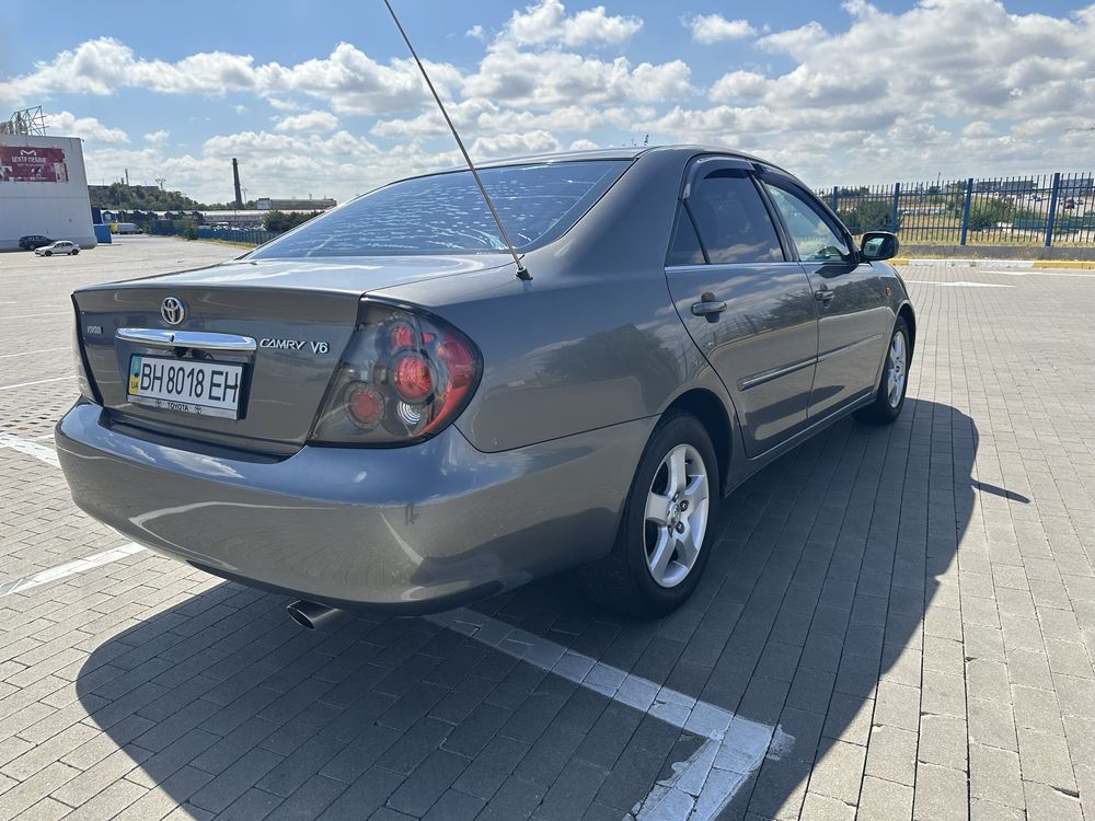 Toyota Camry 30 3.0 газ /бенз