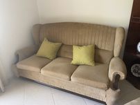 Sofá-cama (+ oferta 2 Cadeirões)