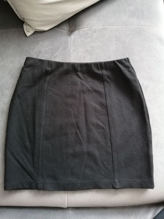 Spódniczka czarna  140