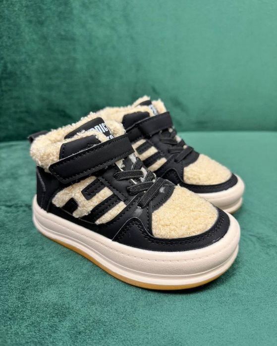 Дитяче осіннє взуття 3 4 5 6 роки 24 - 31 розмір хлопчикам дівчаткам