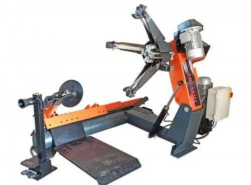 Шиномонтажний верстат для вантажних автомобілів