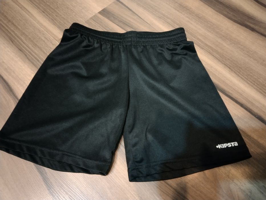 Spodenki dla chłopca. Rozmiar 122/128