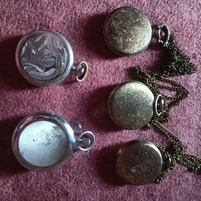 Распродажа все по 500 гривен на ходу