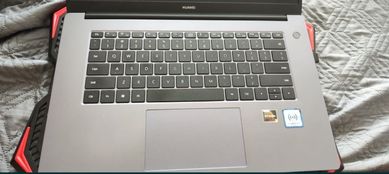 Laptop Huawei MateBook D 15 Ryzen 8 GB/256 GB szary + dużo gratisów