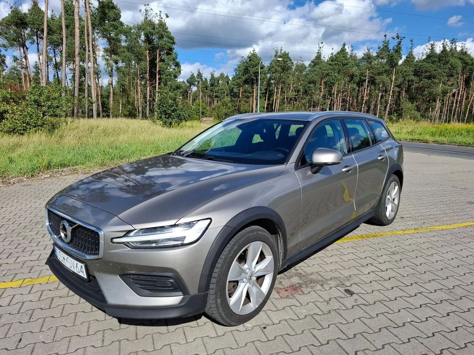 Volvo V60 Volvo V60 Cross Country 2.0 D4 190KM Pierwszy właściciel