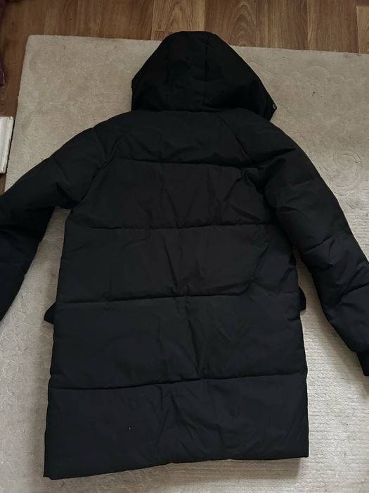 Зимний пуховик женский