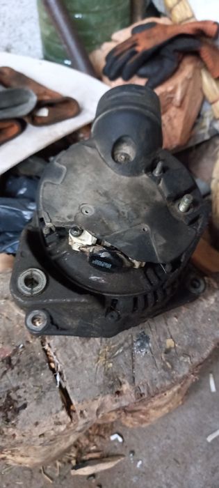 Продам гениратор Ауди. 120Ам.