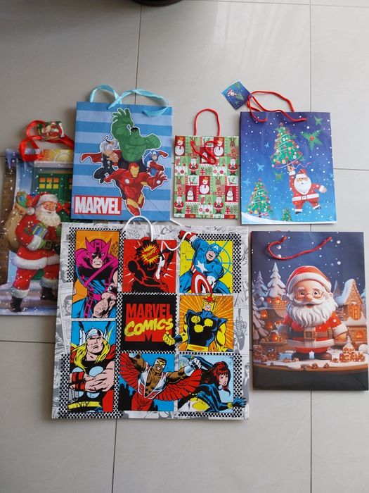 Zestaw torebek prezentowych