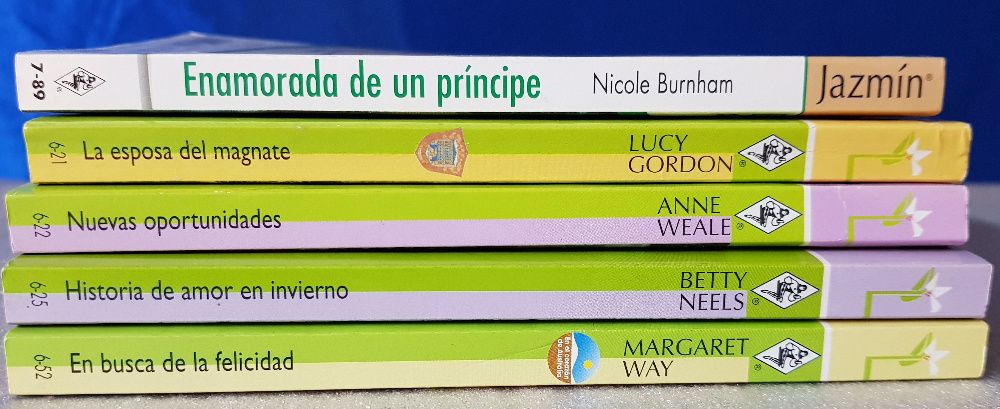 Livros Jazmin como novos