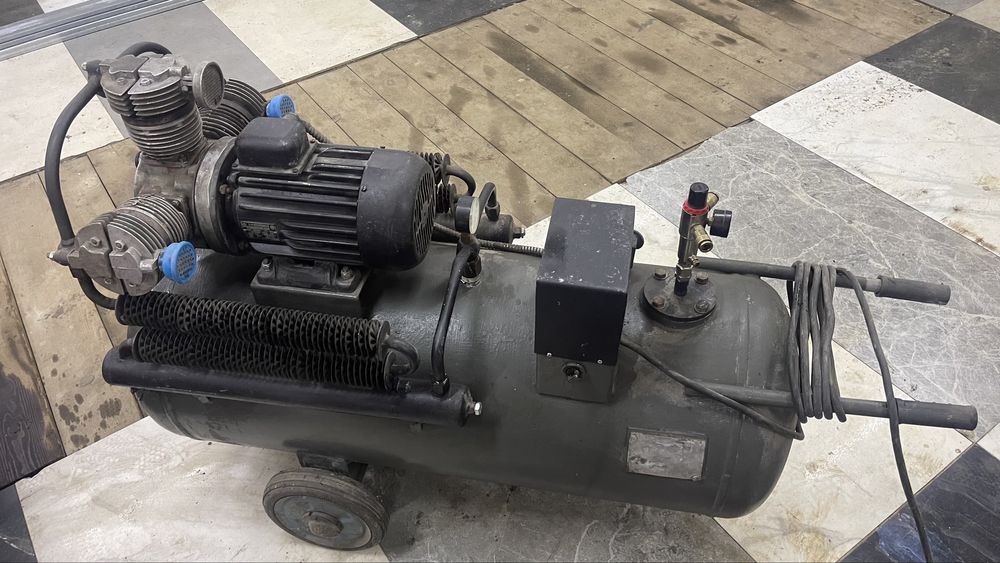 Kompresor ASPA 3JW60 180L