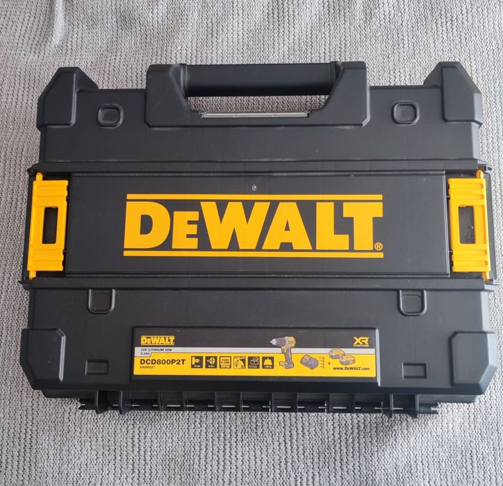 Dewalt DCD800 wkrętarka 90Nm