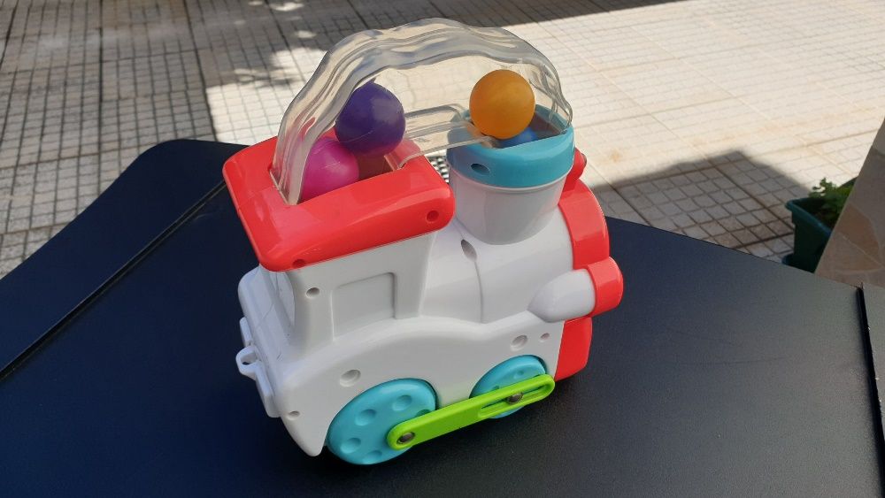 comboio de brincar com som a pilhas