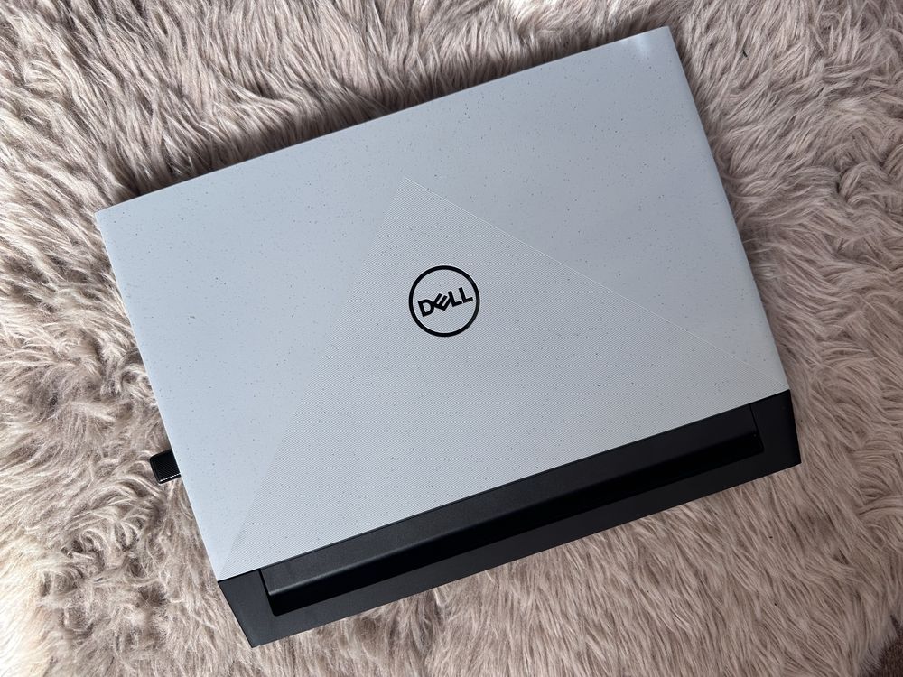 Laptop Dell G15- najchetniej zamienie.
