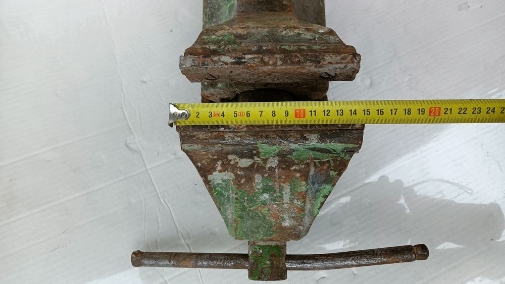 Stare Ślusarskie Imadło 150 Duże 25kg Żeliwne BZMPT Białystok Bison