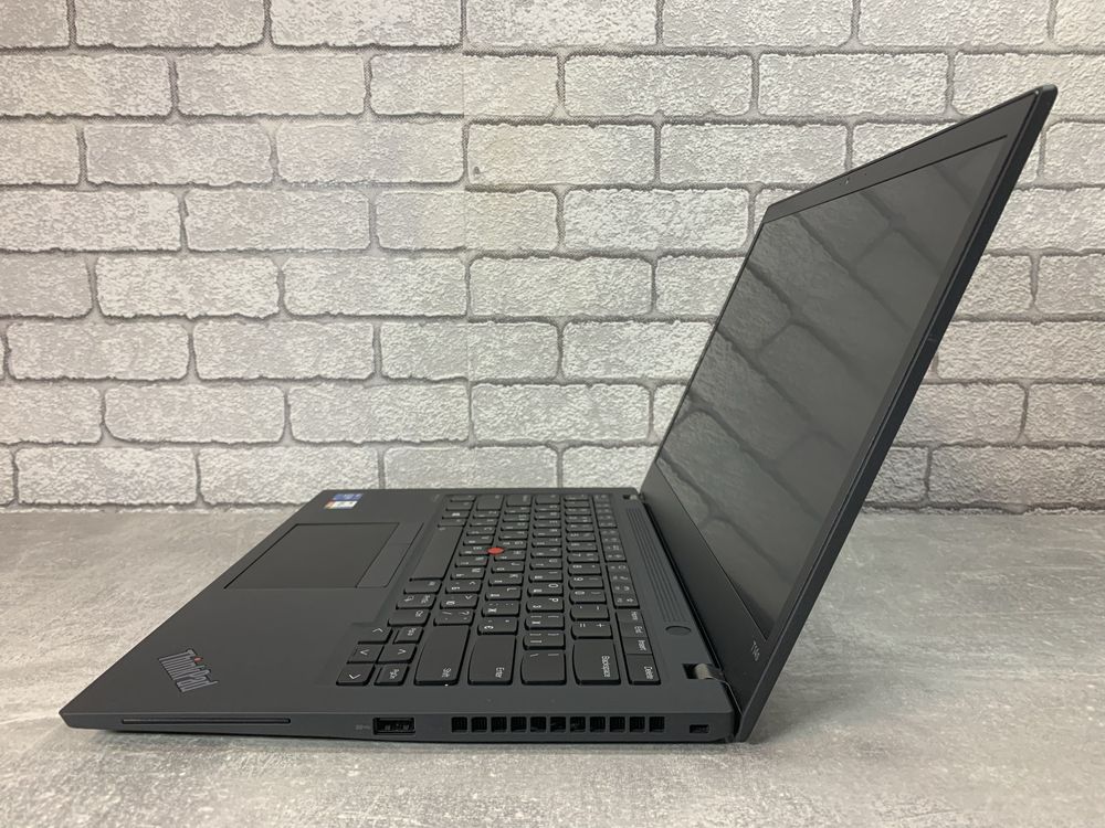 Lenovo ThinkPad T14s Gen2 (14”IPS FHD/i5-1145G7/8/256/Iris Xe) ноутбук