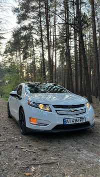 Chevrolet Volt.