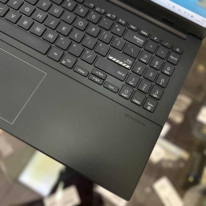 Ноутбук ASUS Vivobook GO 15 –  Ryzen 3 / 8GB / SSD 512GB 2024рік