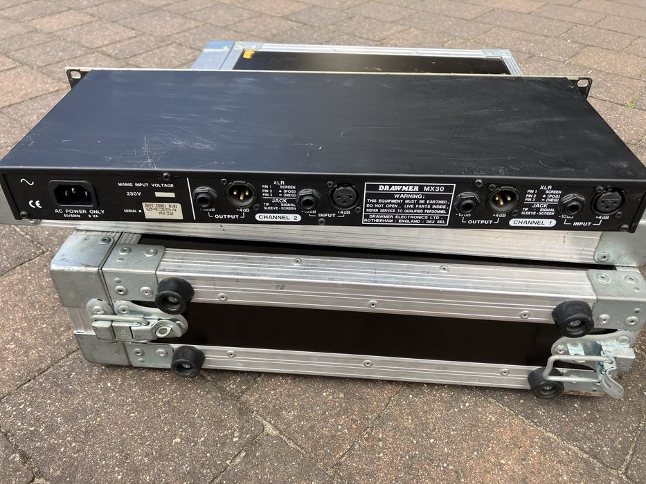 Glosnik Turbsound Milan M15