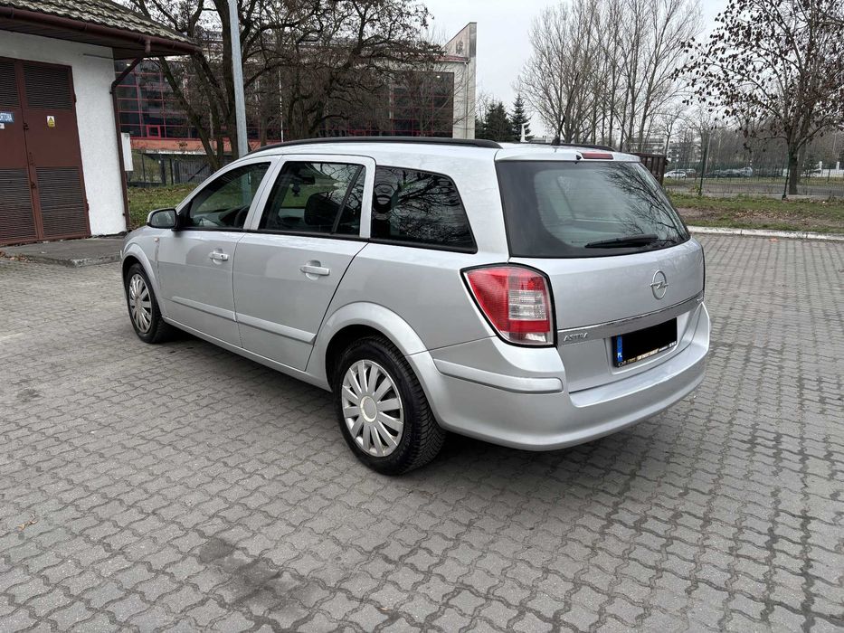 OPEL ASTRA H Kombi | 1.6 Benzyna | 105 KM | 2005r.