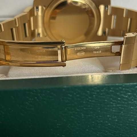 Submariner Bluesy Full Gold