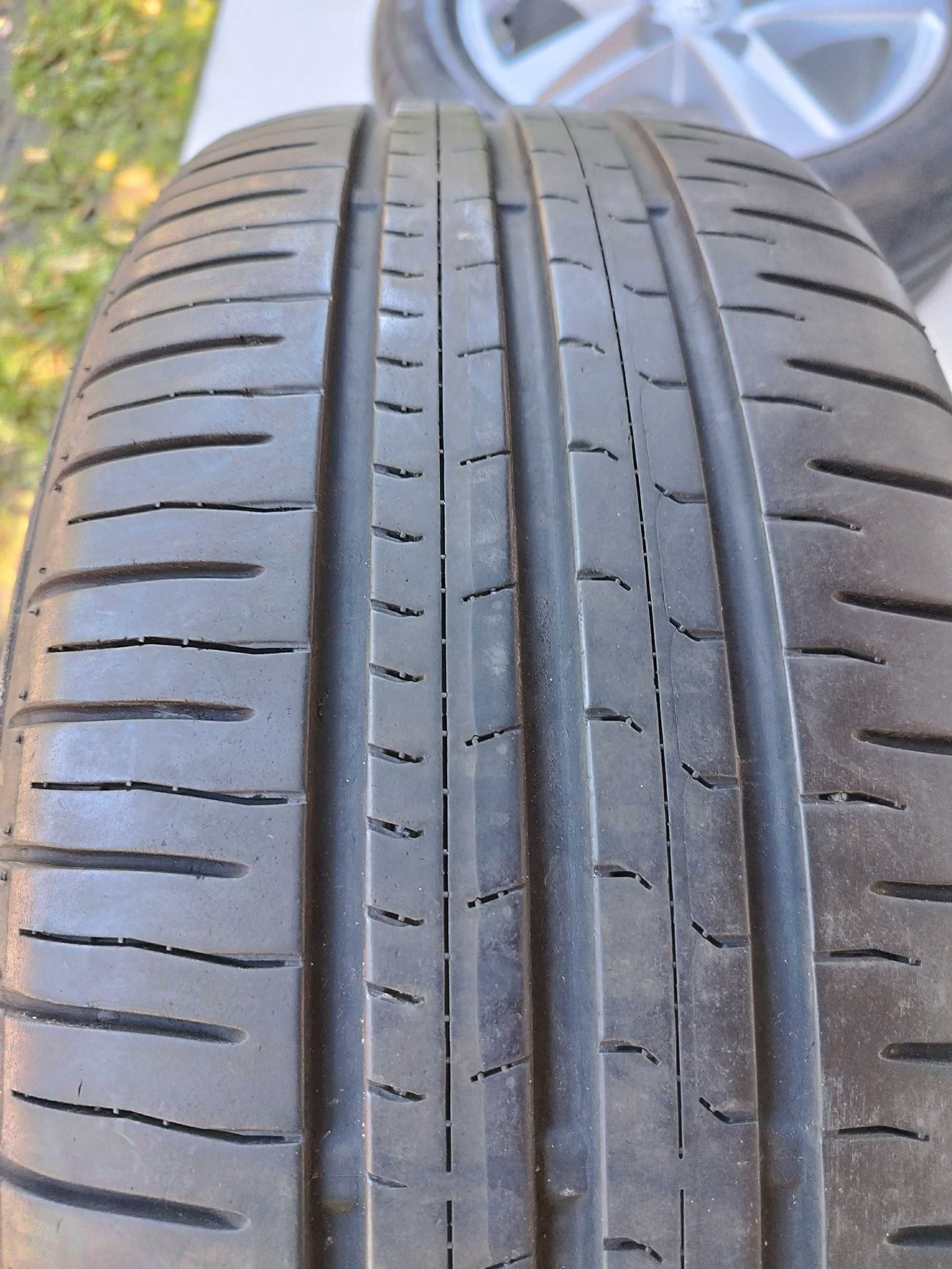 stan IDEALNY! koła Lato 205/55R16 czujniki 5x114,3 TOYOTA Corolla e21