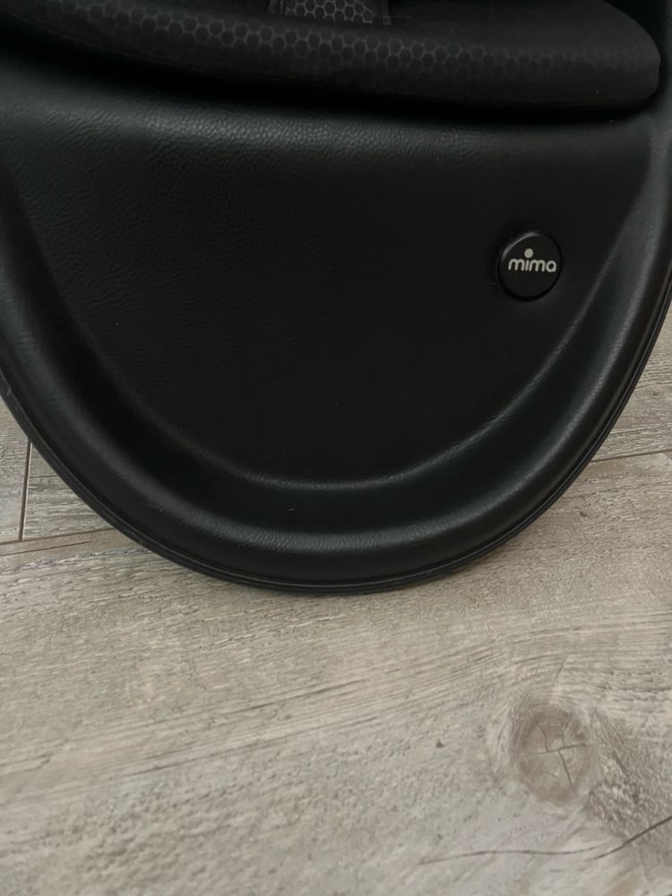 Wózek Mima nosidelko z bazą cybex