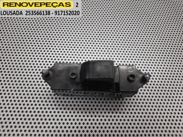 Comando / botão / interruptor vidros trás direito MITSUBISHI Colt VI (