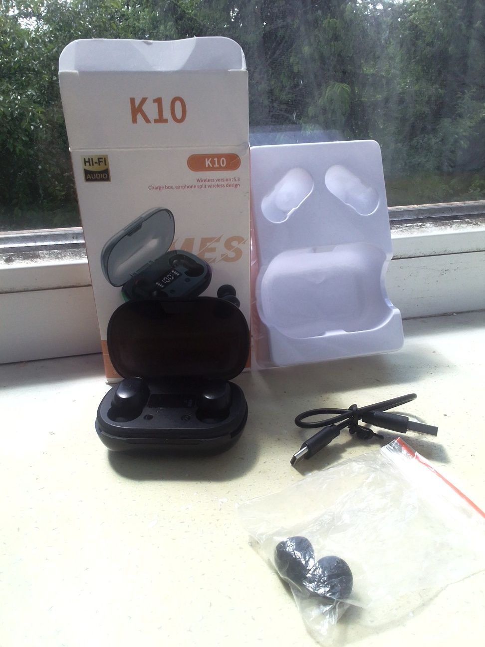 Бездротові сенсорні навушники AirDots K10 вакуумні

 

Опис: Управлінн