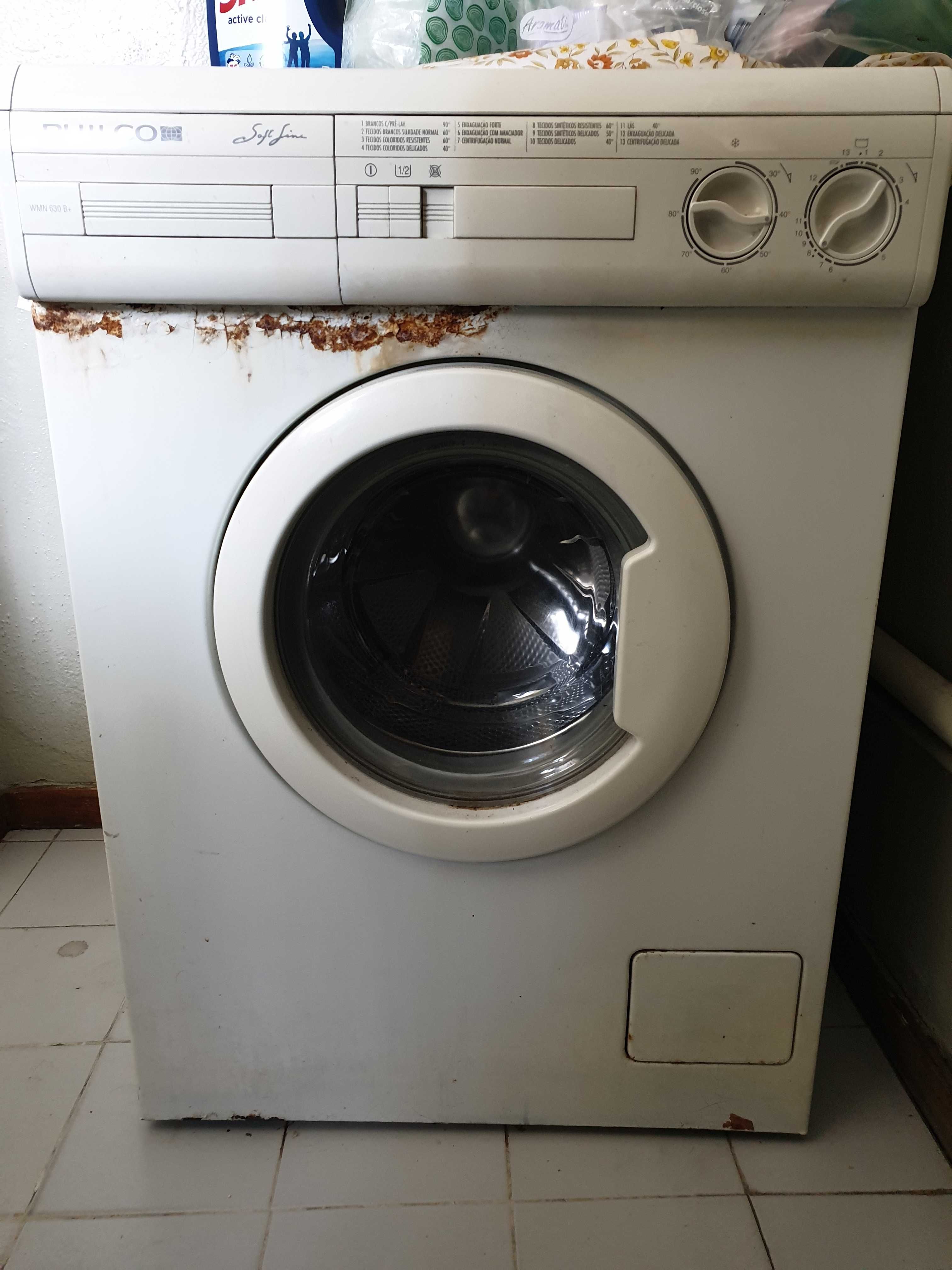 Máquina de lavar roupa