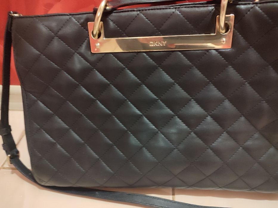 Кожанная сумка Donna Karan (DKNY)