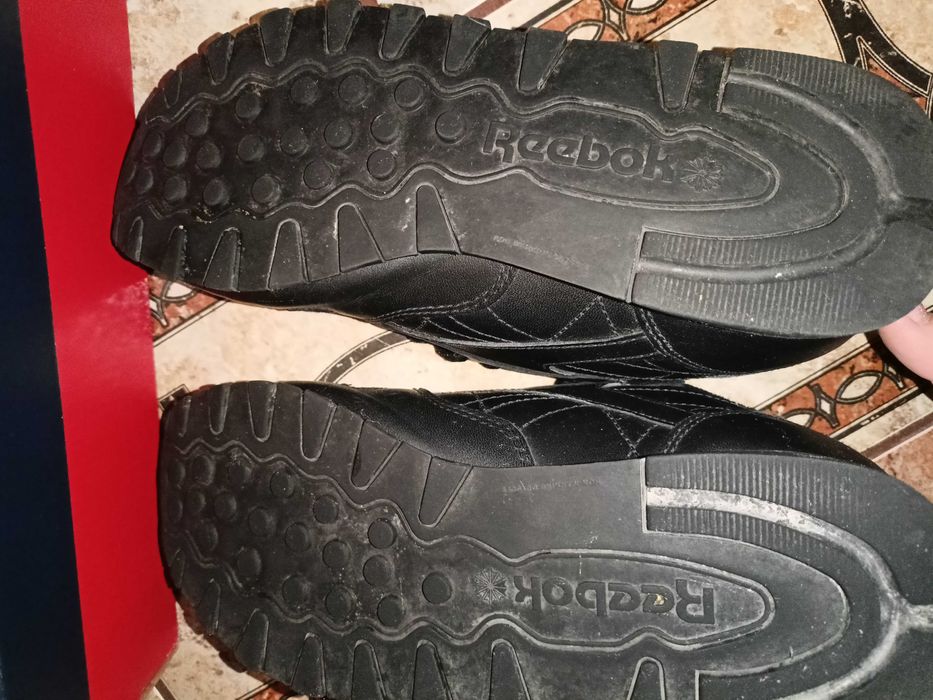 Sneakersy Reebok Classic 37 rozmiar