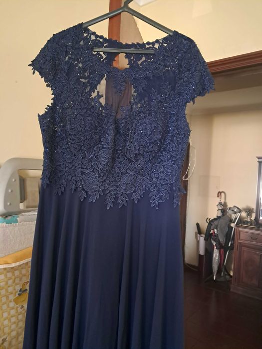 Vestido cerimónia com etiqueta